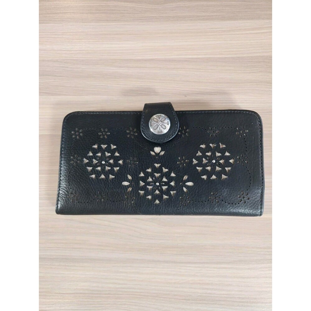 Brighton Collette Cut Out Flowers Floral Clutch‎ Purse Wallet Organizer Black